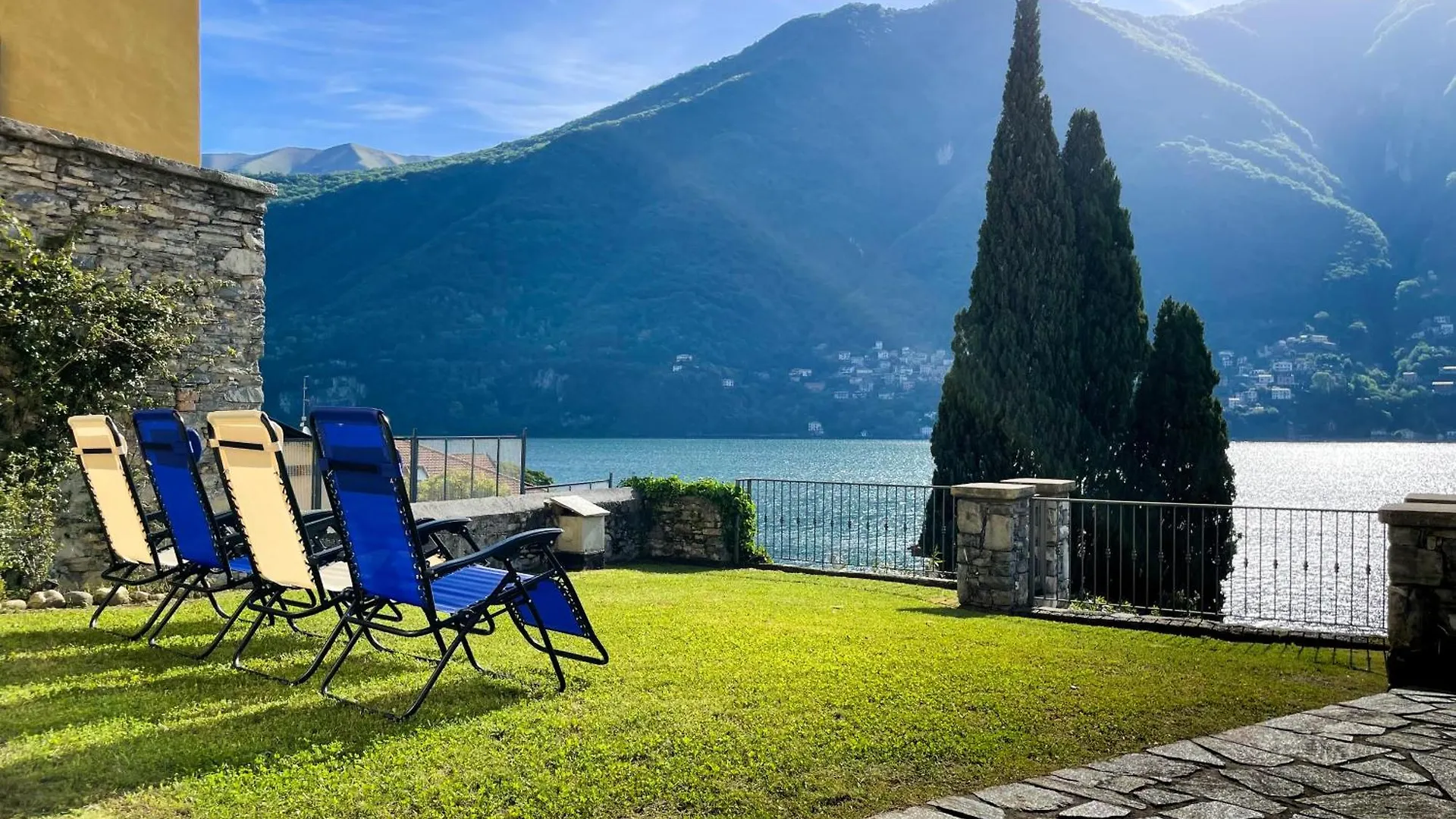 Villa Luminosa Laglio - Private Parking, Garden 0*,  Italien