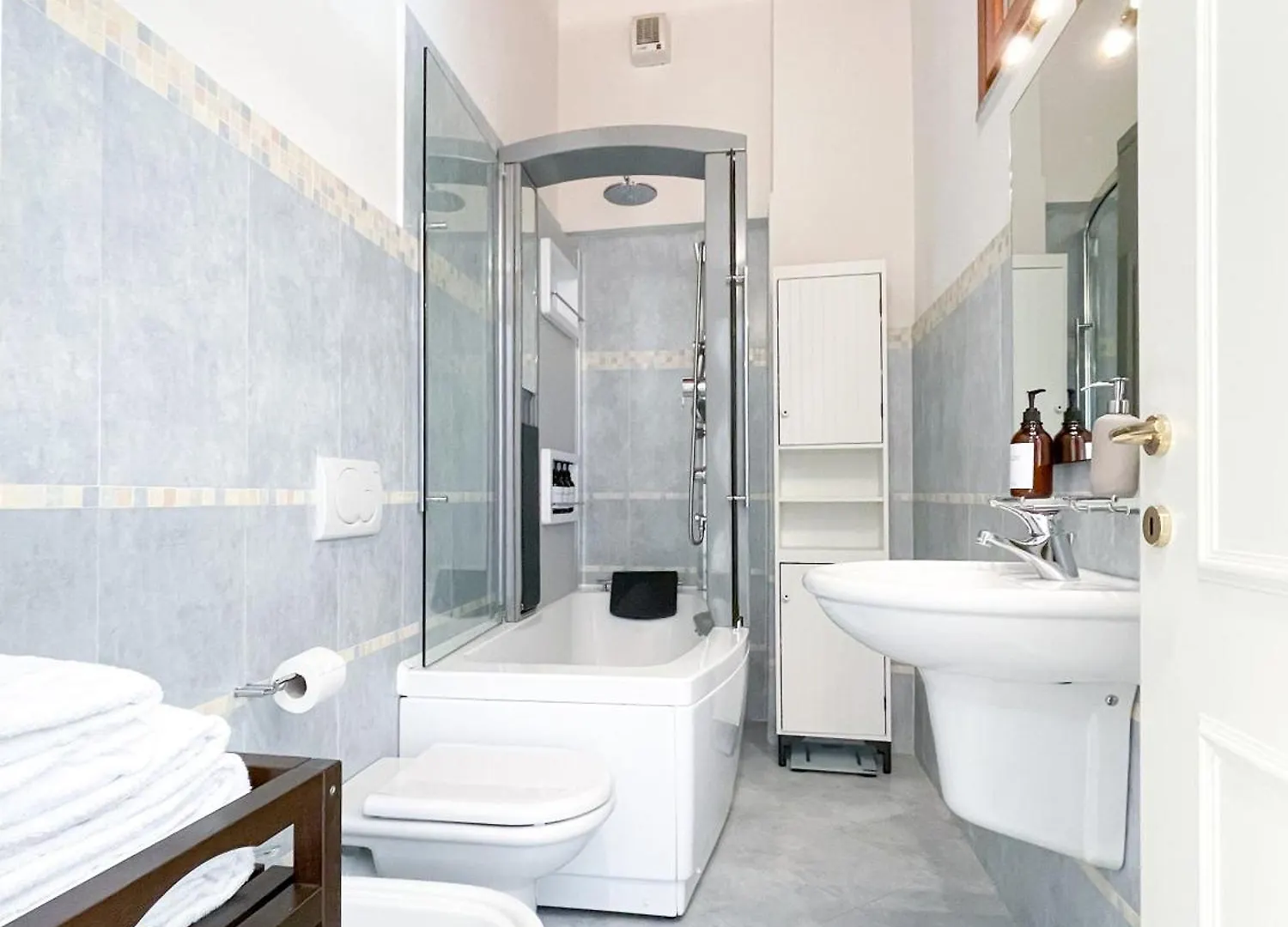 Villa Luminosa Laglio - Private Parking, Garden 0*,