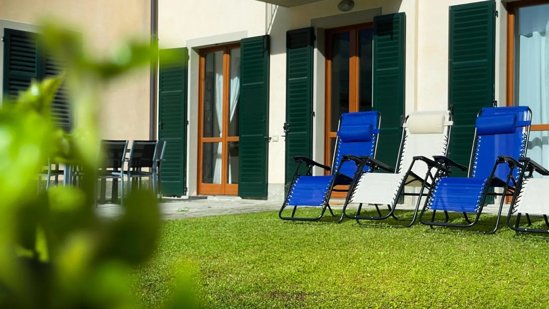 Feriehus Villa Luminosa Laglio - Private Parking, Garden Italien